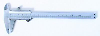 Skjutmått, mätlängd 200 mm, noggrannhet 0,02 mm / förpackning 1 st